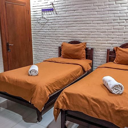 Arys Garden Hotel Yogyakarta Exterior foto