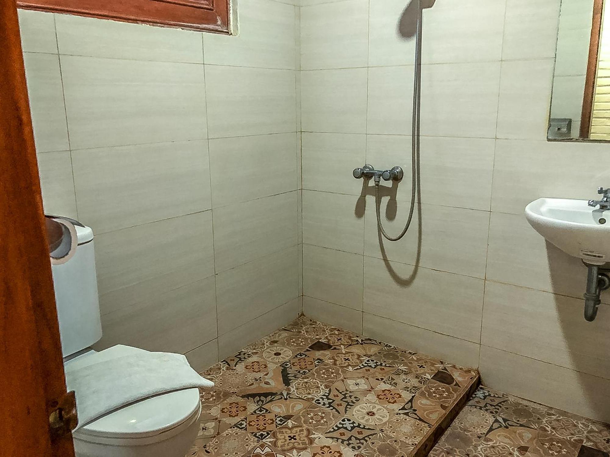 Arys Garden Hotel Yogyakarta Exterior foto