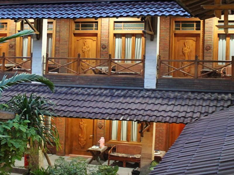 Arys Garden Hotel Yogyakarta Exterior foto